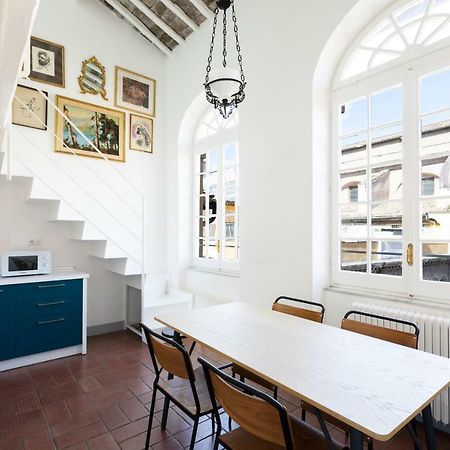 Sonder - Piazza Trilussa Aparthotel Rome Bagian luar foto